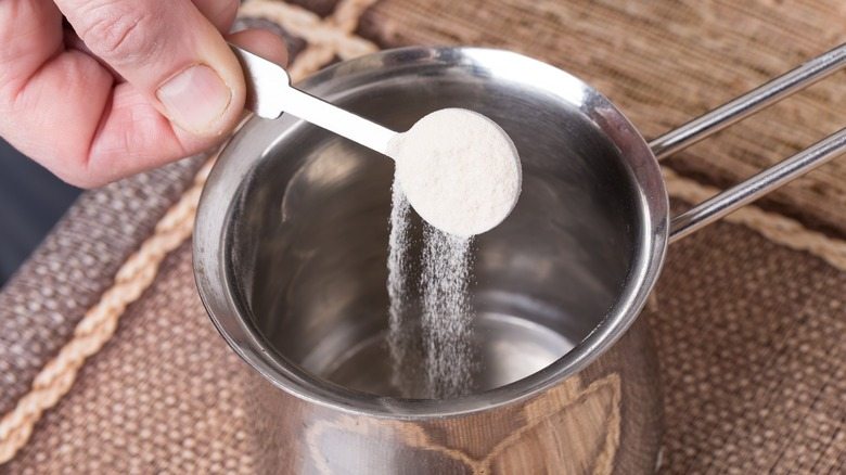 What happens When You Plant Gelatin In the Garden? ➤ blog.thegamesday.com