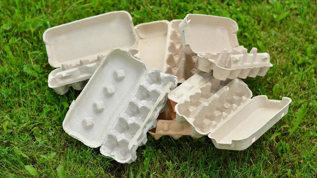 Hang an empty egg carton in your front yard… ➤ blog.thegamesday.com
