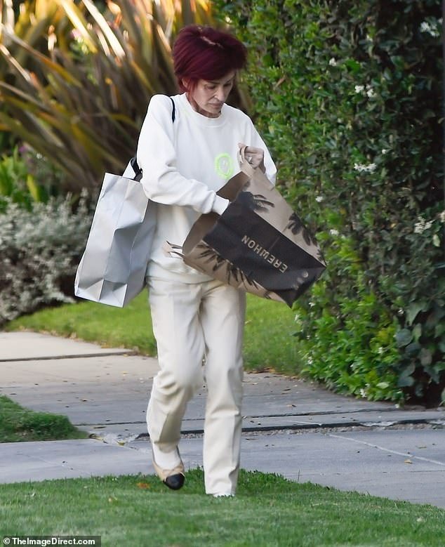 Sharon Osbourne weighs less than 45 kg and is unrecognizable